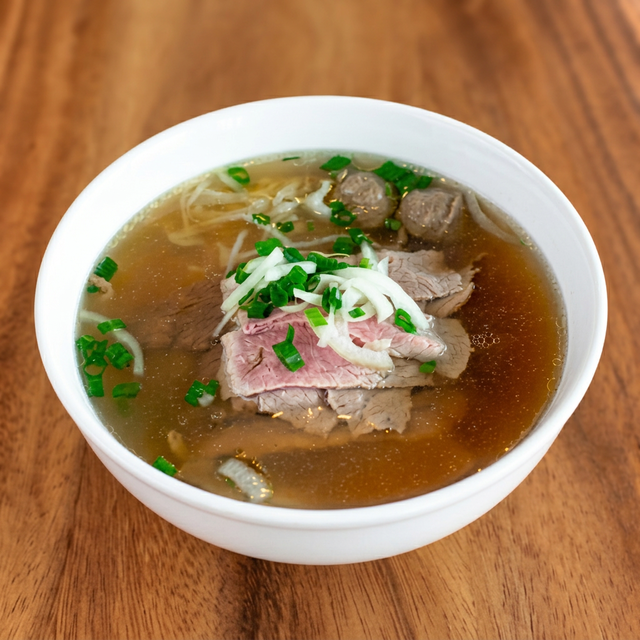 Pho Dac Biet / House Special Noodle Soup.